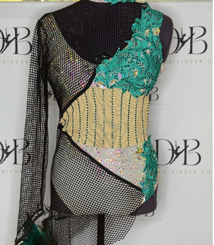 Black And Turquoise Fast Costume With Accessories – REF 61